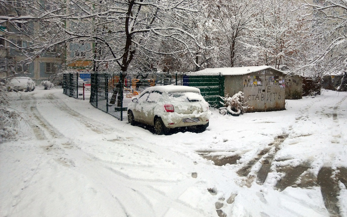 Более 100 протоколов составили в Краснодаре за нерасчищенные от снега дворы