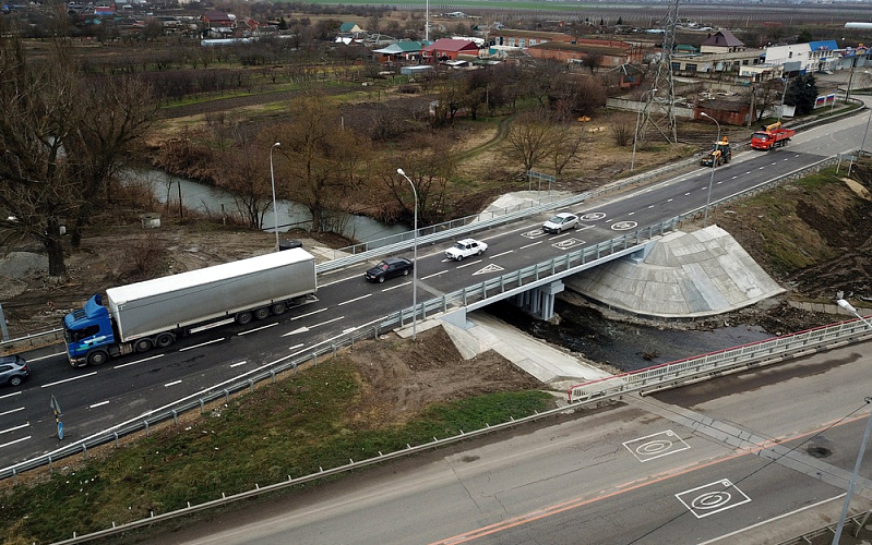 Два моста отремонтировали в Красноармейском районе Кубани