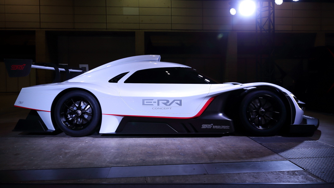 Subaru построила гоночный концепт STI E-RA